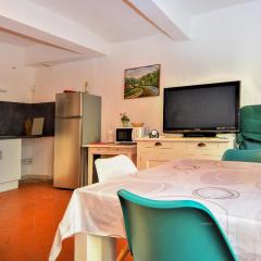1 Bedroom Lovely Apartment In Saint Jean Du Gard
