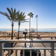 25-Modern Apartment in Paseo Maritimo, Fuengirola!