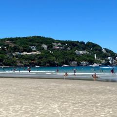 Apartamento com 3 quartos na Praia Enseada, Guarujá