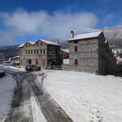 Cozy Mountain Villa in P. Agios Athanasios