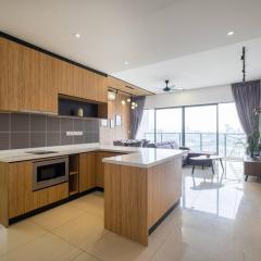 Lakeville Residence by Feel Home