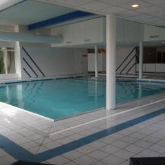 Appartement ZEEDUIN, met VERWARMD ZWEMBAD, eigen KEUKEN, ZONNIG TERRAS nabij DORP, DUINEN en STRAND