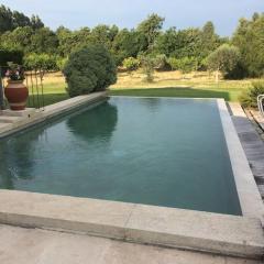 Luberon belle maison provençale climatisée avec piscine privée