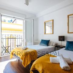 CDer Apartment Center CATHEDRAL and ALCÁZAR