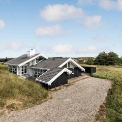 4 Bedroom Stunning Home In Hirtshals
