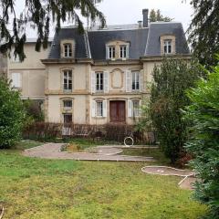 Le Rubis de Chanterive appartement dans superbe maison de maître