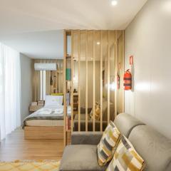 Signature Aveiro City Flat by Home Sweet Home Aveiro