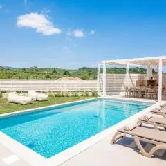 Spartakos Luxury Villa 4