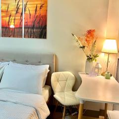 LOVELY AND COZY -Executive 1BR in Uptown Parksuites Tower 1-BGC