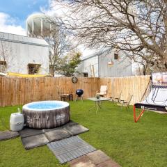 Charming Texas Home 3BR 3BA w 12 Arcade Games & HotTub- 5mins to Airport w Private Garage