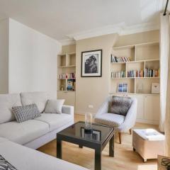 Bel appartement avec lit double dans Paris 15ème