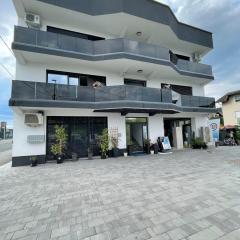 MURIC Apartman 7