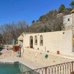 4 Bedroom Beautiful Home In La Roque-sur-pernes