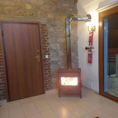 Love Holiday Suite 1