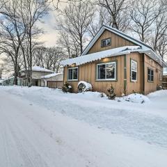 Gaylord Cottage, Walk to Lake Otsego Beaches!