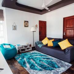 Charming Beachfront 2BR Apartment in Hulhumale’