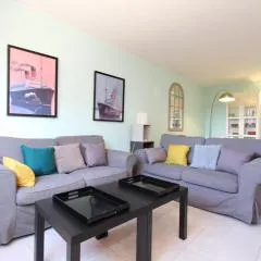 Appartement 3 pièces moderne à Balaruc-les-Bains avec garage privé, internet et équipements complets - FR-1-553-191