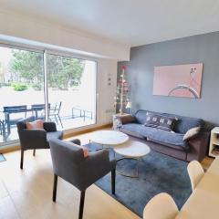 Bel apt 6 pers, 2 chambres avec balcon et parking