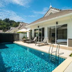 Deluxe pool villa at Kamala Garden View