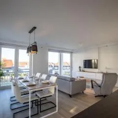 Home Away, Light and Bright