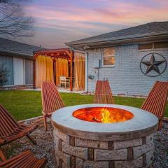 Cowboy theme with heated stock tank, pool table, BBQ, firepit, fiber internet