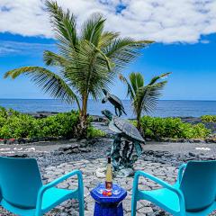 Paradise Breeze Retreat- Absolute Oceanfront with Hot Tub!