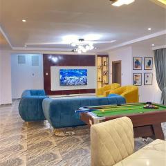 3 Bedroom Luxury Apartment in Lekki