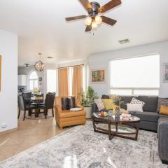 Gorgeous 4BR Home Phoenix - Low Rates!