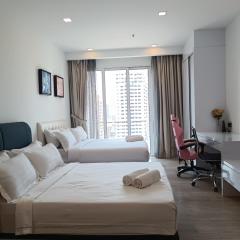 RM020 Bukit Bintang 118 Tower Balcony View