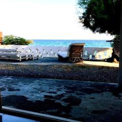 High By The Beach House in Girne