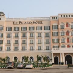 ザ プラツィオ ホテル（The Pllazio Hotel）