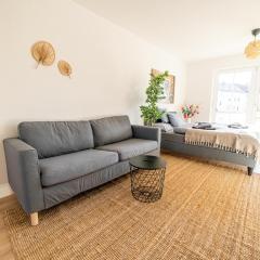 FullHouse - Eisenach - K31 - Balcony - 2 Queensize Beds - SmartTV