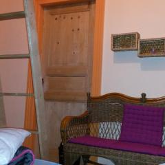 Charmant 2 pièces proche transports et marché de Noel