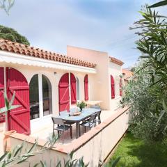 LAURIERS Splendide provencale Charming Villa with jacuzzi at 200m from beaches of Juan