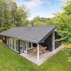 Holiday Home Follerich - 250m from the sea in Sealand by Interhome