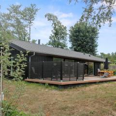 Holiday Home Ellin - 800m from the sea in Bornholm by Interhome