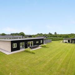 Holiday Home Holmsten - 1km from the sea in SE Jutland by Interhome