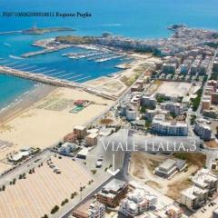 B&B Palazzo Manfredi Vieste, Fronte mare con Parcheggio