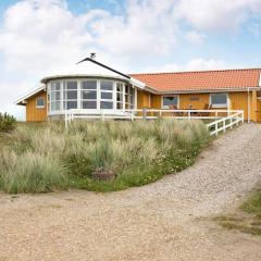Holiday Home Thrond - 200m from the sea in Western Jutland by Interhome