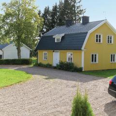 Amazing Home In Tidaholm With Kitchen