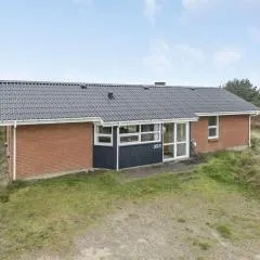 Holiday Home Anita - 500m from the sea in Western Jutland by Interhome