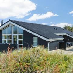 Holiday Home Mavis - 800m from the sea in NW Jutland by Interhome