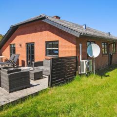 Holiday Home Duco - 300m from the sea in NW Jutland by Interhome