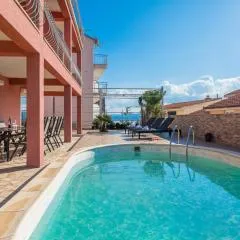 Solaris Holiday Home - Private Pool