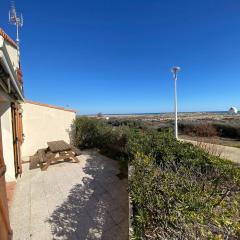 Villa T2+Mezzanine, 6 pers, plage, parking, Port Leucate - FR-1-81-582