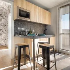 New San Raffaele Apartment with Free Parking and Air Conditioning