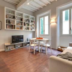 Cloe Apartment by Mamo Florence
