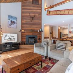 Updated Home near Fort Rock, Hot Tub, SHARC, A/C, Pets