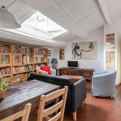 Bright Penthouse Downtown