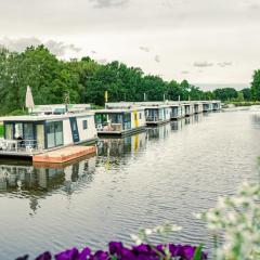 HB 5 - Hausboot Bad Bederkesa